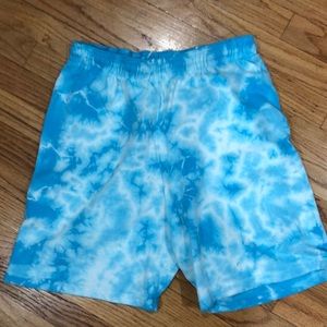 Soft Tie Dye sweat pants shorts!